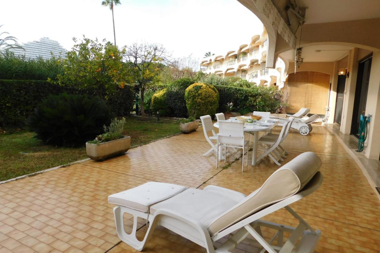 Air-Conditioned 4-Room "Marine Villeneuve" Flat With Pool And Parking Exteriör bild