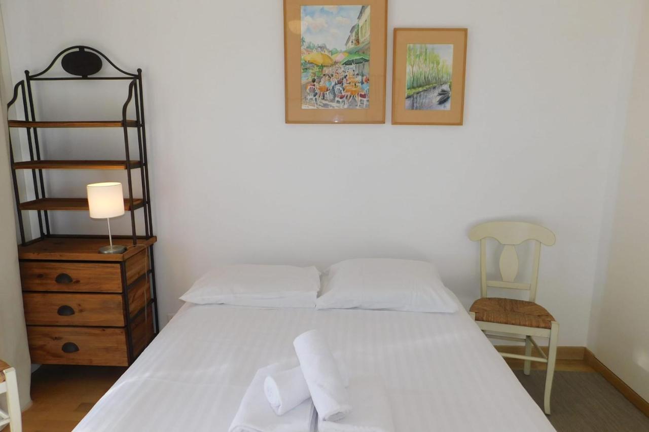 Air-Conditioned 4-Room "Marine Villeneuve" Flat With Pool And Parking Exteriör bild