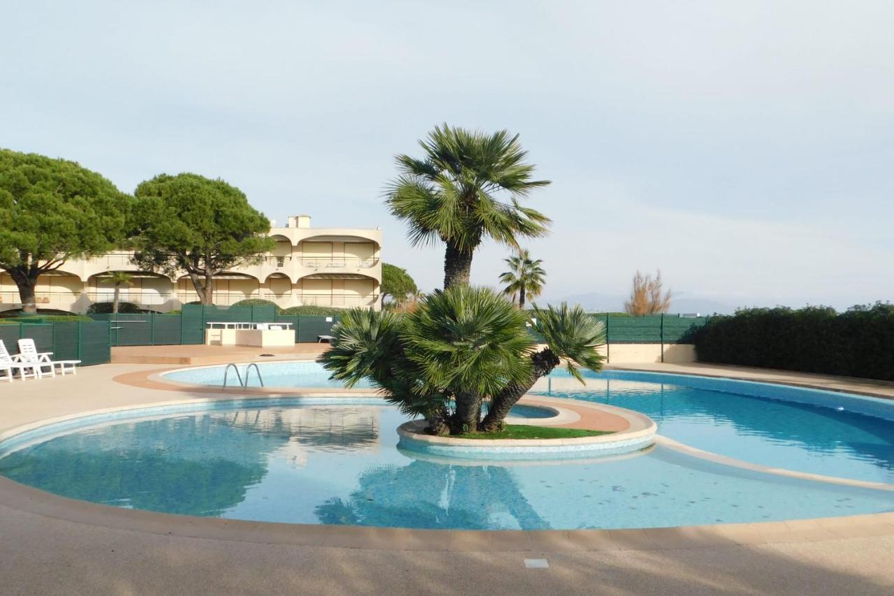 Air-Conditioned 4-Room "Marine Villeneuve" Flat With Pool And Parking Exteriör bild