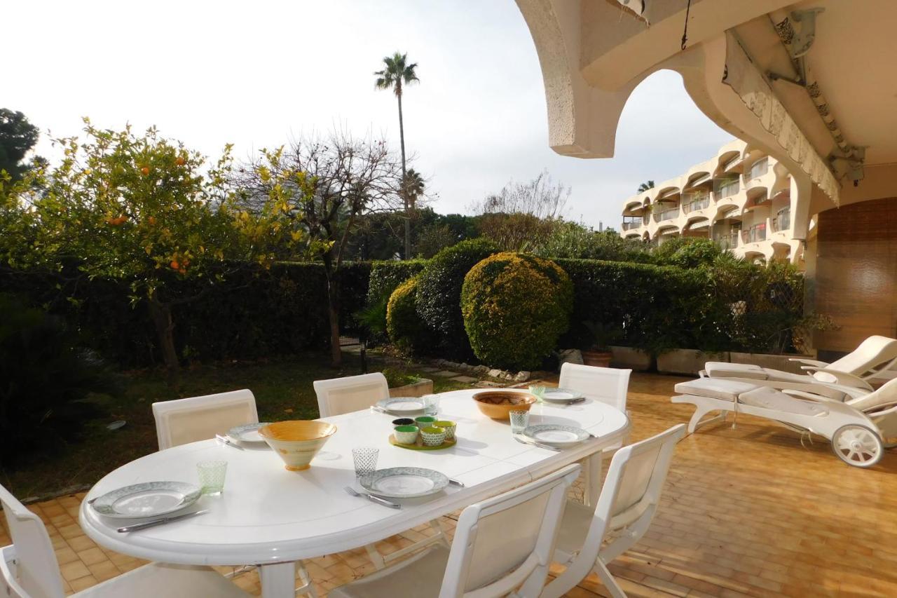 Air-Conditioned 4-Room "Marine Villeneuve" Flat With Pool And Parking Exteriör bild