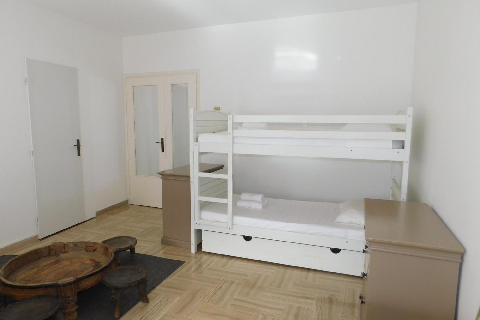 Air-Conditioned 4-Room "Marine Villeneuve" Flat With Pool And Parking Exteriör bild