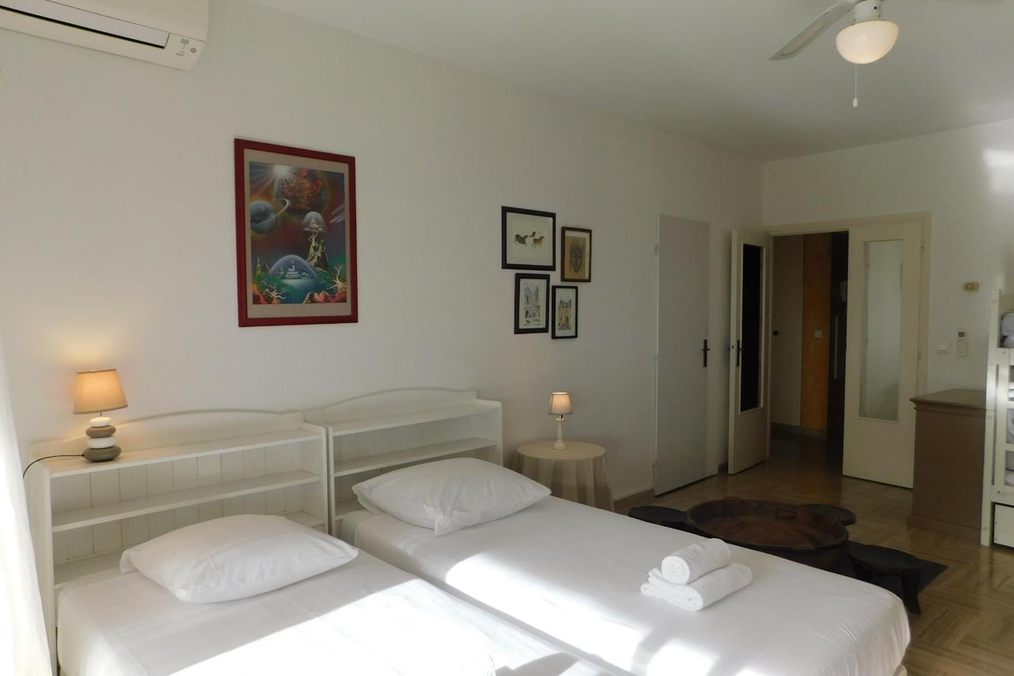 Air-Conditioned 4-Room "Marine Villeneuve" Flat With Pool And Parking Exteriör bild